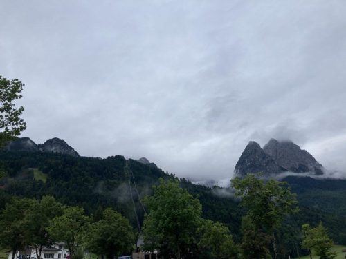 b39bd1bc-0b2c-4f80-873c-a1c1ec636788