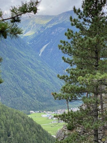 ca2f9af7-b966-4739-9544-868e4d733fcc