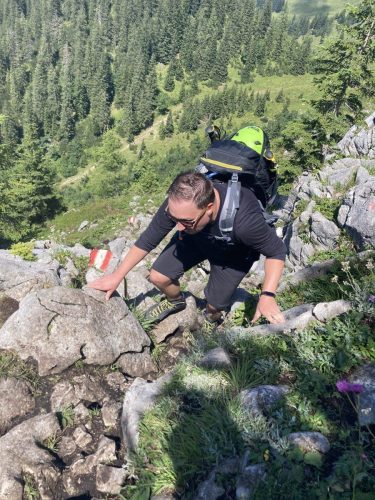 e2baa599-b29f-45c1-ac03-f1e9a2a35653