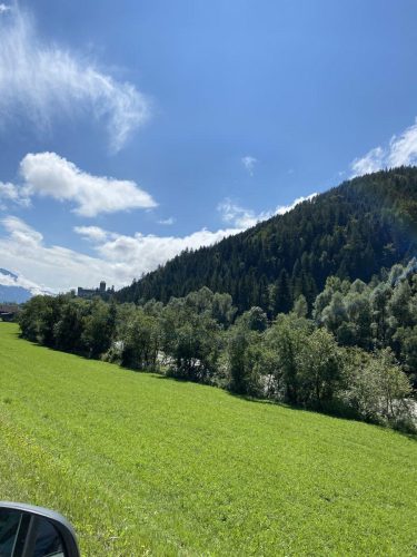 e5f434b1-9175-4188-9743-4fa10286def2