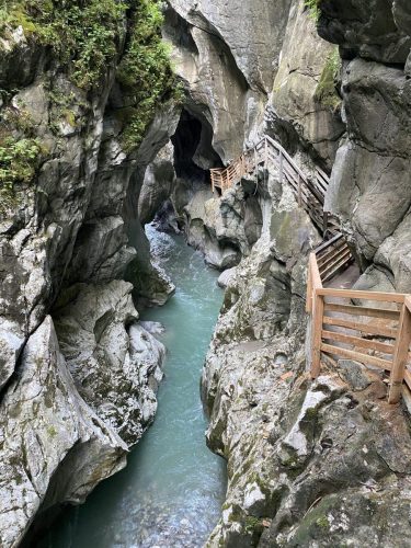 eb04e4e6-e051-46de-8bb0-03459848bbad