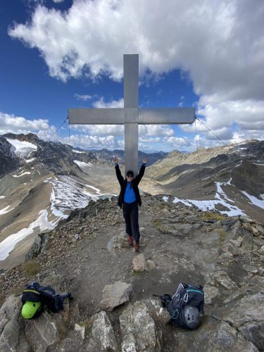 22e82191-49ac-4dc2-b746-c33174062434