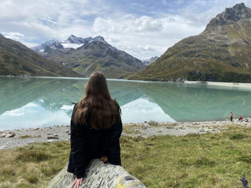 32eeddb5-0a46-4adb-873b-ec0f7006034b