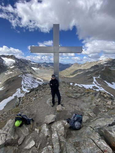 48214f4d-1e62-4878-89f3-5f6d09213723