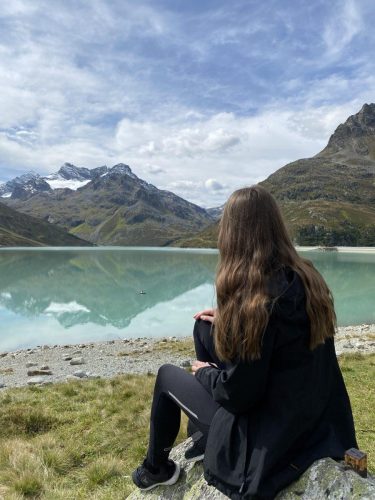 6cc8b965-f6dc-4969-87dd-59d59b8cf724