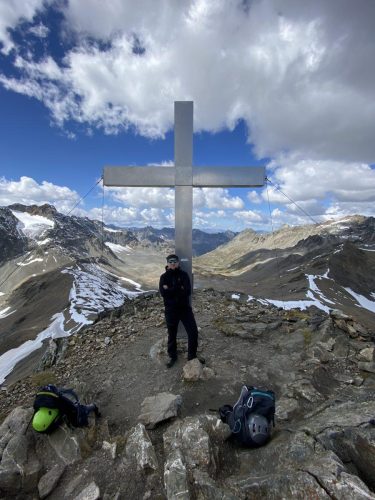 71ba73e8-070e-4158-a8b6-fa5ac93f3ab8