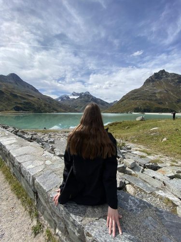 71f47d27-7502-4cfb-8500-3474c8b11b44