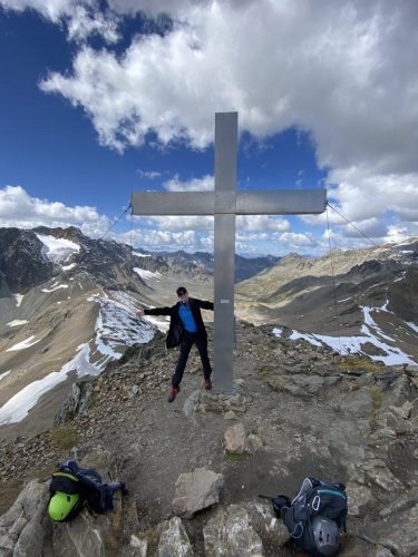 91aa7a4c-8bd0-4047-886c-3c4cf38acf5f