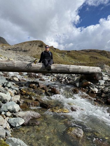 9a46f6e8-e207-482b-979d-f042be63fa19