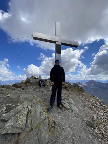 9bfc1908-3809-49d3-8ef7-4befd9c90736