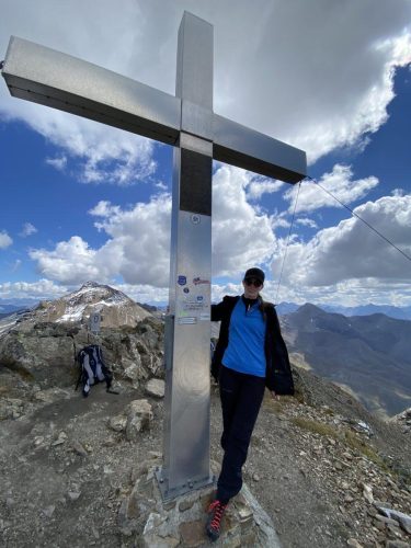 a88c8173-74b9-4f28-9a30-e1395e73e938