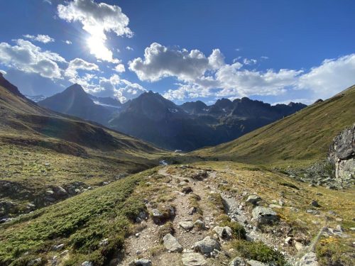 b8840b08-9802-4718-b29f-70c9a02afc57