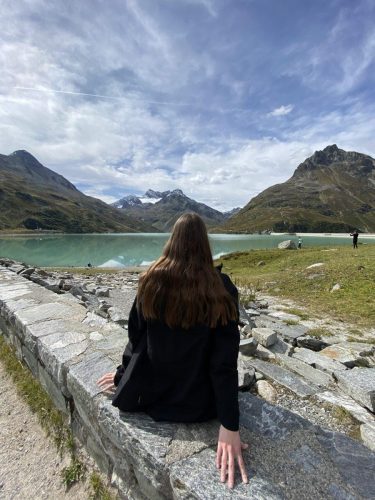 c226afc0-fe38-45dd-a4b9-d6a2a1ed9591