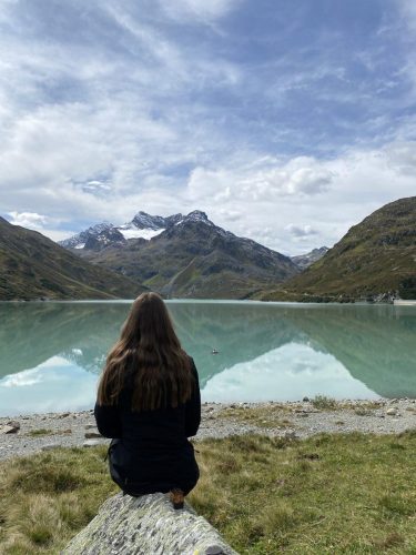 d5fb62e5-f969-43ff-9d2f-f2fbaa4bc8f6