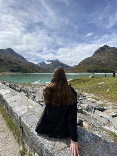 e65b1d19-b72a-4e74-aa26-dec28d3c46db