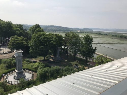 42a356e4-47f4-47e2-bb3c-cfdaec3aa2b6