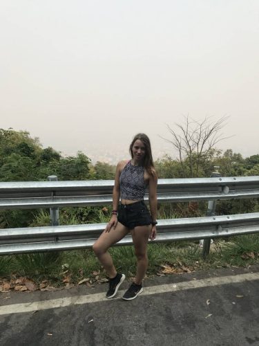 2b6f02ff-dd8a-40ec-8e93-f478363bbd1c