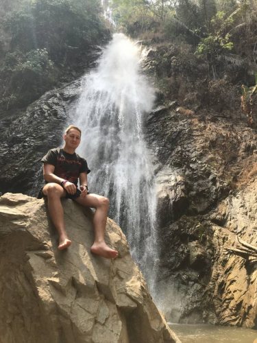 1085cef9-c19f-400f-a056-ae39194e8d10