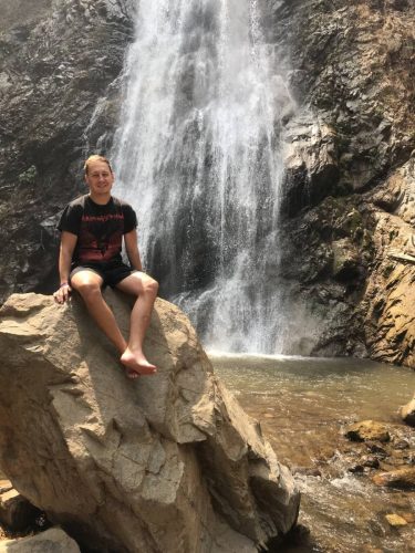 21757193-5223-45c8-a590-19a0cd6cf2aa