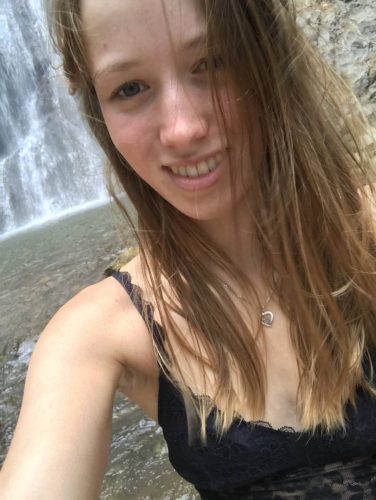 f7636385-c859-4c2a-8172-f911b6565b5b