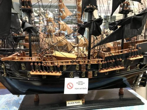 0e2e040b-e20e-41ed-b404-5f77a7d7a967