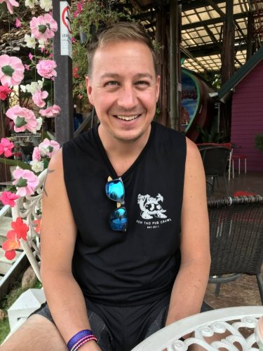 09fd1060-21de-4066-82a8-150bb9c6f799