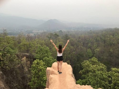 7dd77966-f2da-42e2-a46b-89d54c0263c2