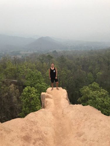 e1adeca6-b71c-4f8e-896c-8d57f20e3a42