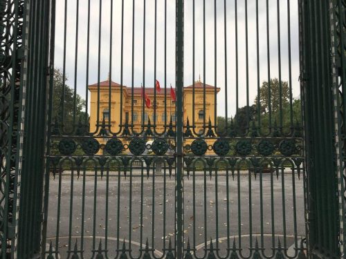 ce513102-354b-40d0-b612-27ad940eaee2