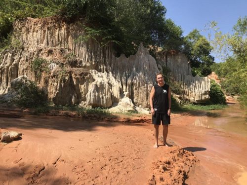 2b1dc091-5f75-4f07-b7c8-27aa48546a01