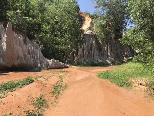 483df5cf-a32f-4acb-8a3d-868abf35c800