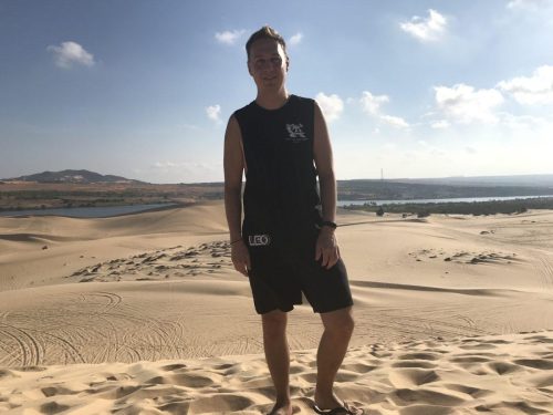 927073b3-1149-49f7-ba0c-1b0a47a0bffd