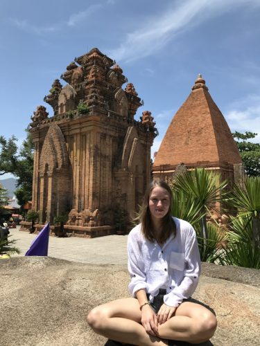 73330087-6b7e-41bb-98e5-39aa3d58aaf3