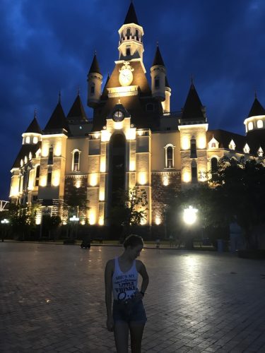 7f013b00-e5c1-4dd8-bcd8-dc444d1591b1